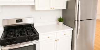 6420 N Newgard, Gallery 4