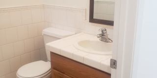 Spacious Townhouse with Two Car Garage! Spacious Townhouse with Two Car Garage! Gallery 17