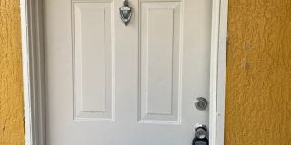 Condo for rent Gallery 1