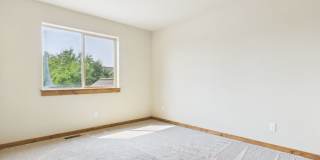Beautiful 3-Bedroom Condo Near Four Corners Gallery 1