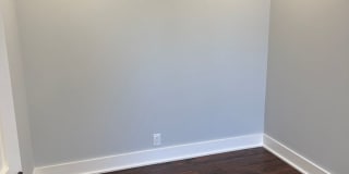Charming 2-Bedroom Home in Port Richmond Available For Rent! Gallery 17