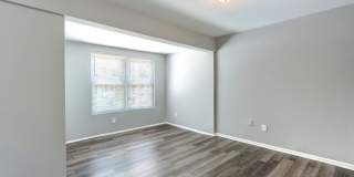917 West Victory Drive Gallery 4