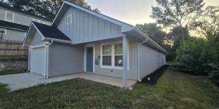 4939 Woodland Ave Gallery 2