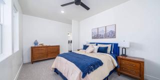 Charming Townhomes with private rooms Gallery 1