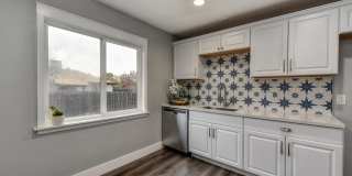 3652 Mcclellan Dr Gallery 27