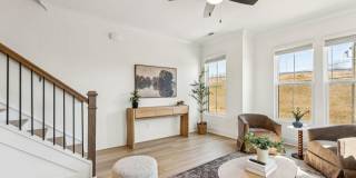 5015 Grayton Alley Gallery 15