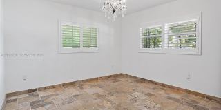 8745 SW 182nd Ter Gallery 31