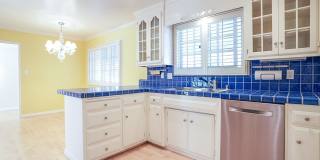 Beautifully Updated Three Bedroom Browns Valley Home Gallery 12