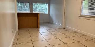 2211 Lavera Dr- 2 bed 1 bath Gallery 5