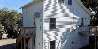 121 Oak Street Gallery 2
