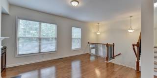 3377 N Twin Alley Gallery 16