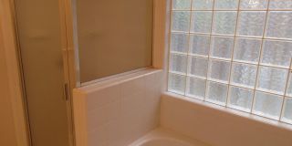 2516 Country Club Drive Gallery 18