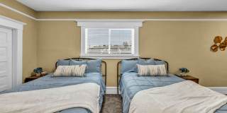 FULLY FURNISHED & BEAUTIFULLY REMODELED CLASSIC HOME NEAR UNR WITH UNBEATABLE I-80 ACCESS Gallery 48
