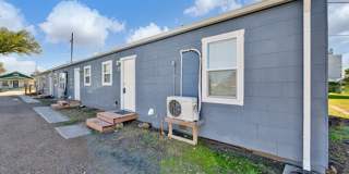 319 North Ash Street - 8 Gallery 1