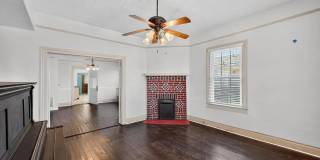 Ideal for Medical Professionals & Students – Spacious 5BR Near Downtown Gallery 8
