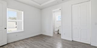 195 Rotonda Boulevard W Gallery 9