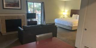 New Haven Village Suites Gallery 24