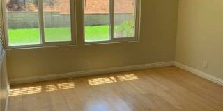 3400 Hawkwood Gallery 7