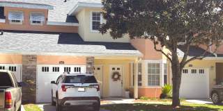 MUST SEE!! 3 bed/2 Bath Town Home! Close to Everything! Gallery 1