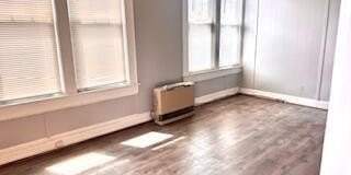 1105 Green Ridge Street Gallery 1