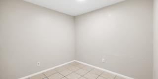 Spacious 3bdrm/1bath with bonus room ** $1,595.00 ** Section 8 OK ** Ready NOW ** Gallery 16