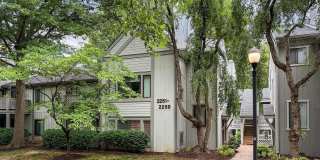2251 HUNTERS RUN Drive Gallery 1
