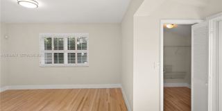 5614 San Vicente Street Gallery 23