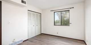 1301 Springfield Apartment Gallery 1