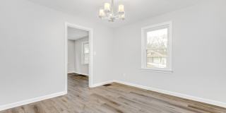 Stunning 2 bedroom home in Brookline available July 15! Gallery 20