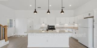 895 E Mather St Gallery 3