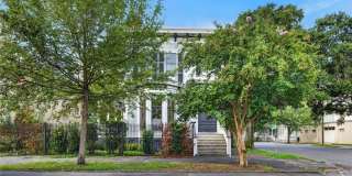 902 Barnard Street Gallery 32