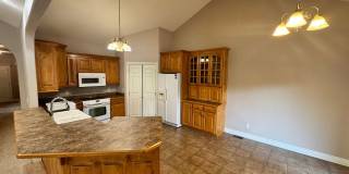 Spacious Duplex Available in a Great Location! Gallery 3