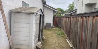 3br/2ba Home on corner lot Gallery 45
