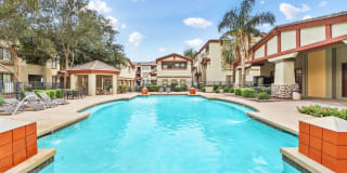 ReNue Downtown Gallery 1