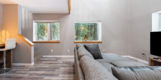Secluded 2 Bed, 1 Bath Home with Carport, Oil Heat included! Gallery 4