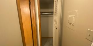 Ground Floor Large 1 Bedroom 1 Bath Available Gallery 4