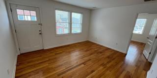 16 E Kupsch Street E Gallery 4