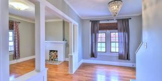 Knoxville 37917 - 3 bedroom, 2 bath Craftsman Home - Contact Ryan Fogarty (865) 333-4840 Gallery 6