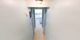 Beautiful Home with 4 Bedrooms and 2 Bathrooms Available in September! Gallery 19