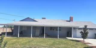 5661 E Avenue T Gallery 1