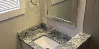 603 Devine Street - 2 Gallery 11