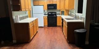 Spacious home Gallery 19