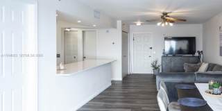 105 Lake Emerald Dr Gallery 4