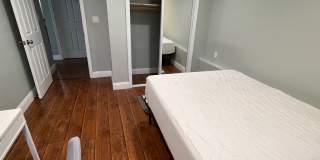 707 Plymouth Avenue Gallery 6