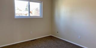 Sprawling Four Bedroom Home Gallery 20