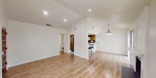 Charming 3 Bed Condo In Redlands Gallery 3