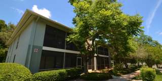 Lovely Winter Springs Condo ~ Vinyl Plank Flooring and Large Screened Patio! Gallery 1