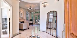 Saratoga 5 Bedrooms with Free Electricity from Solar System Gallery 3