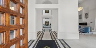 100 SE 5th Avenue Gallery 7
