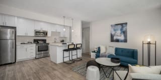 Pinecrest Apartments Gallery 1